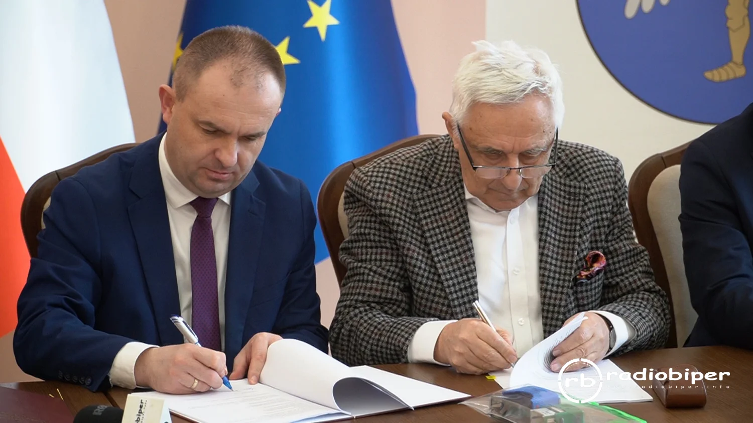 Umowa na remont drogi nr 816 na terenie gmin Kodeń i Sławatycze została podpisana